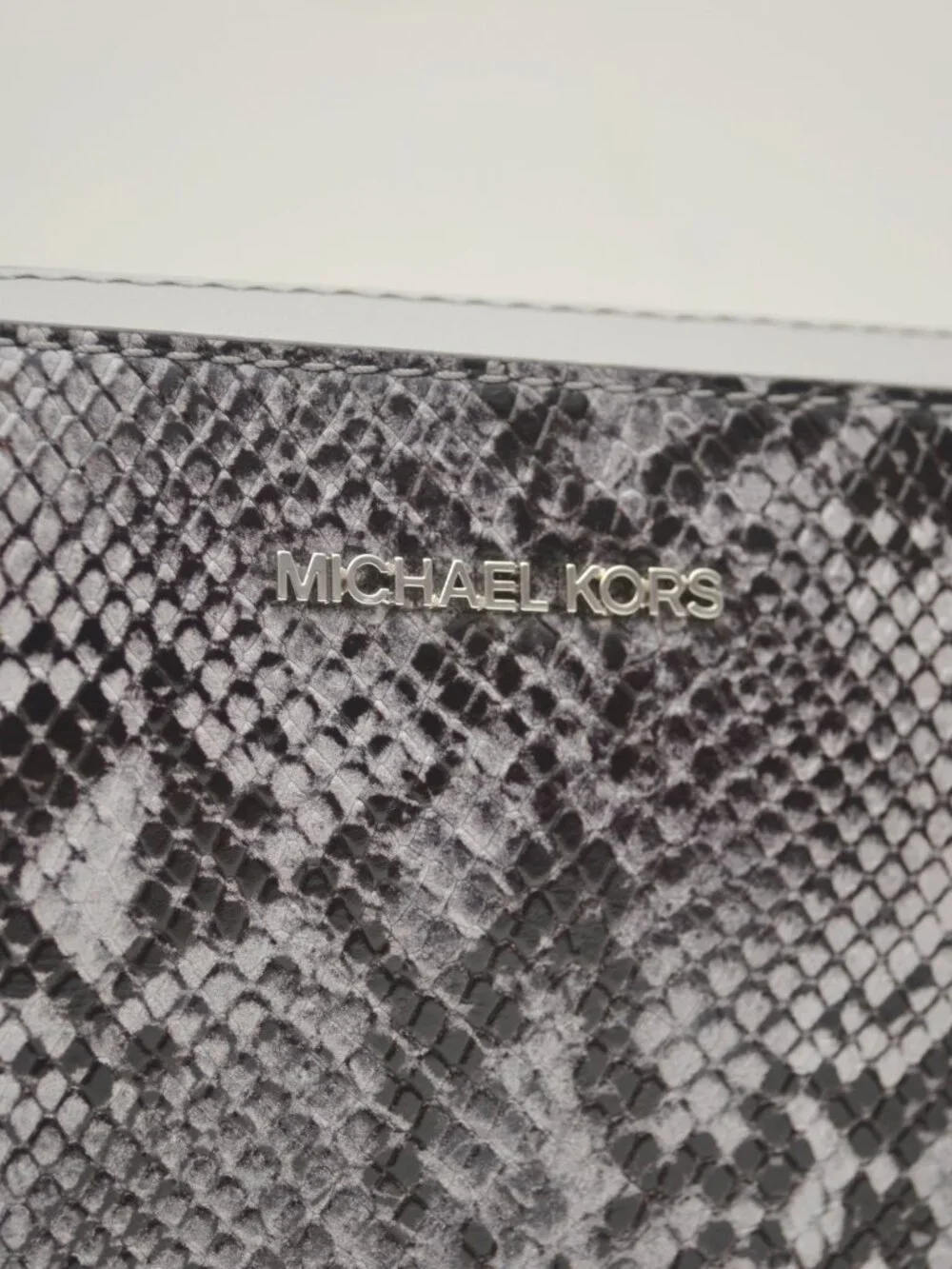Michael Kors Jet Set East West Leather Crossbody Bag BNWT